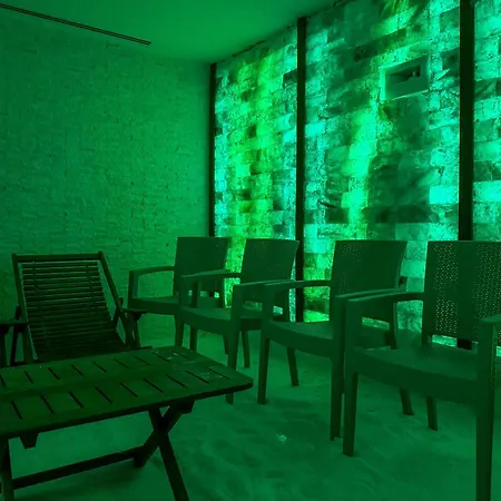 Qoople Elite Admiral Apartment *