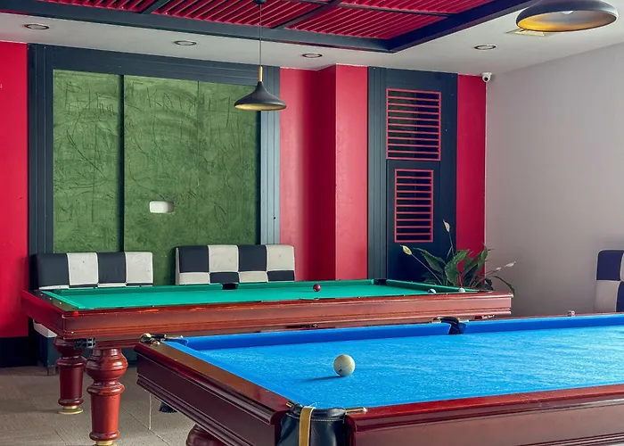 Qoople Elite Admiral * 阿拉尼亚